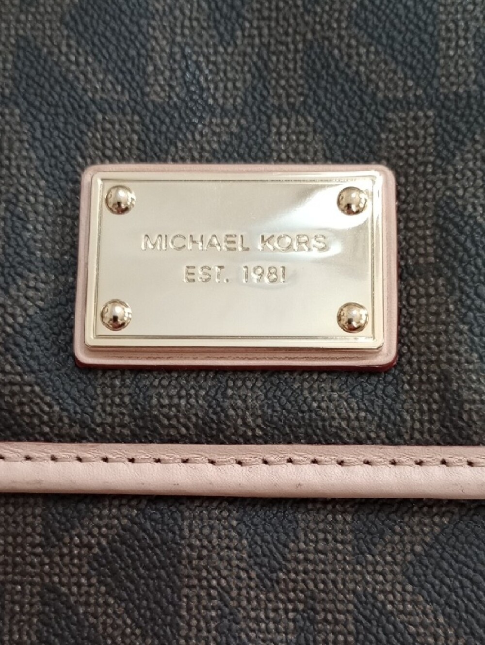 MICHAEL KORS Monogram Envelope Clutch with Tan Leather Trim - Picture 2 of 10